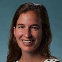 Annie Coates Headshot